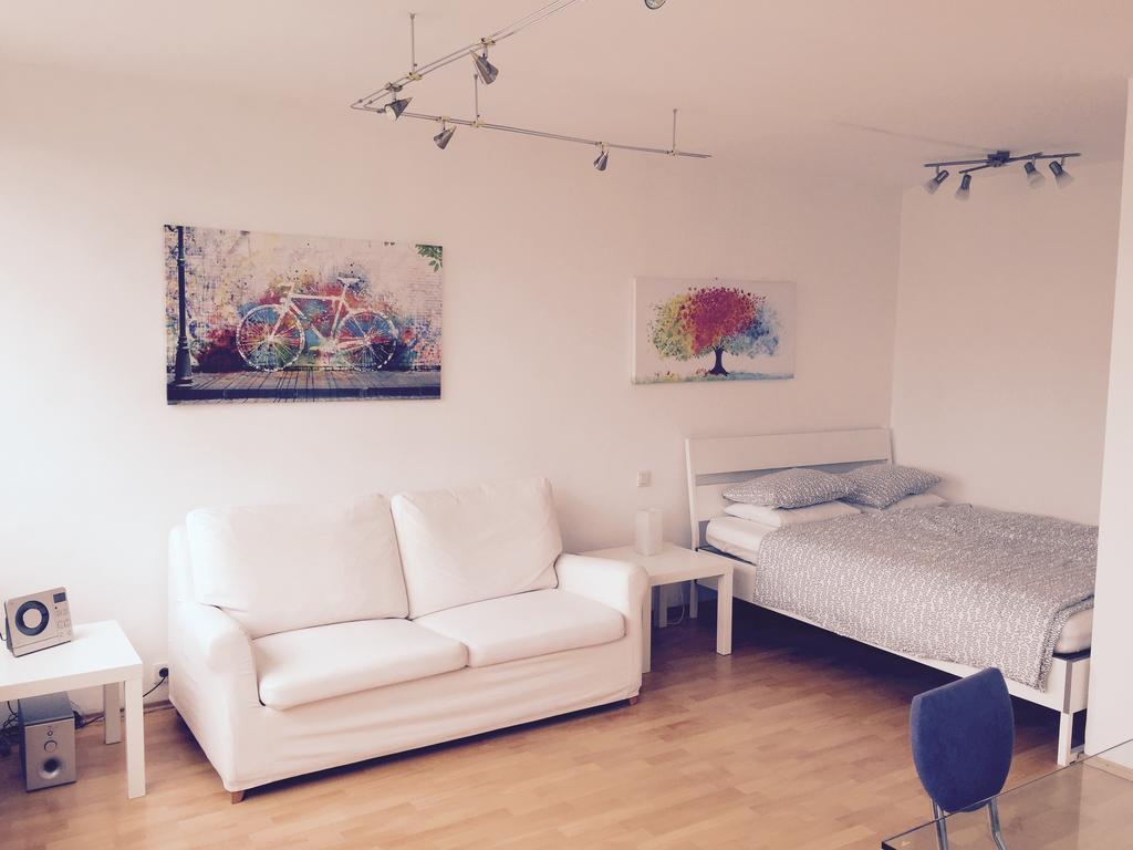 Affordable Studio Near City Center Bécs Kültér fotó